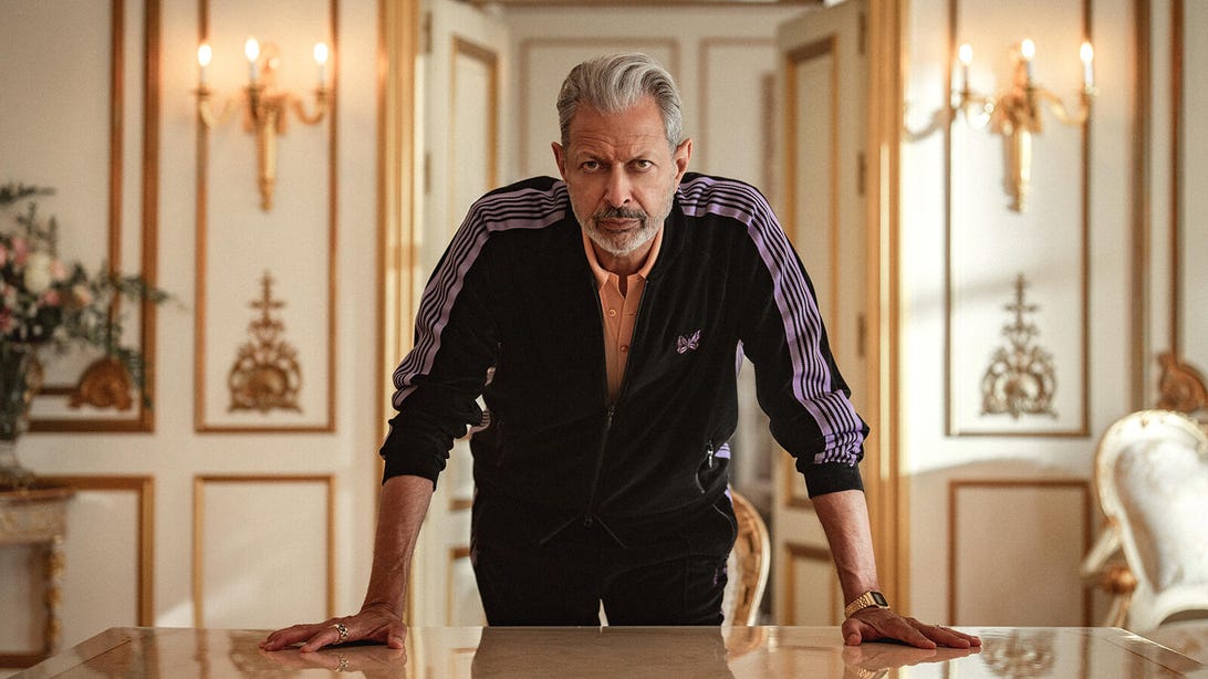 KAOS Review: Miscast Jeff Goldblum Is Netflix Greek Mythology Dramedy's Fatal Flaw