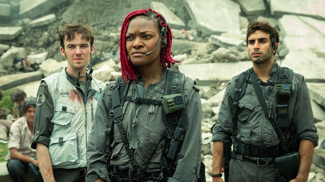 Alex Lawther, Diêm Camille, and Moe Bar-El, Alien: Earth