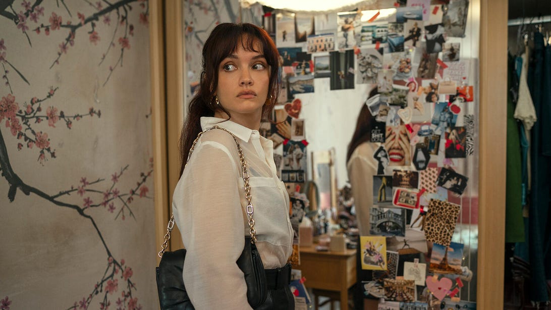 Olivia Cooke, The Girlfriend