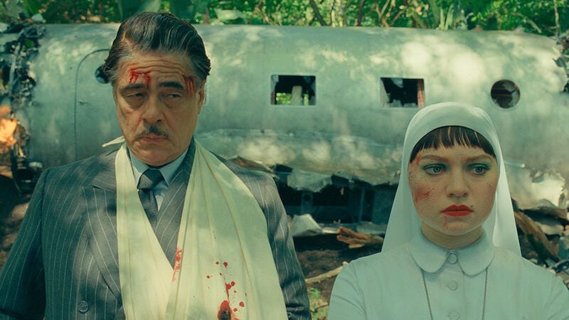 Benicio del Toro and Mia Threapleton, The Phoenician Scheme